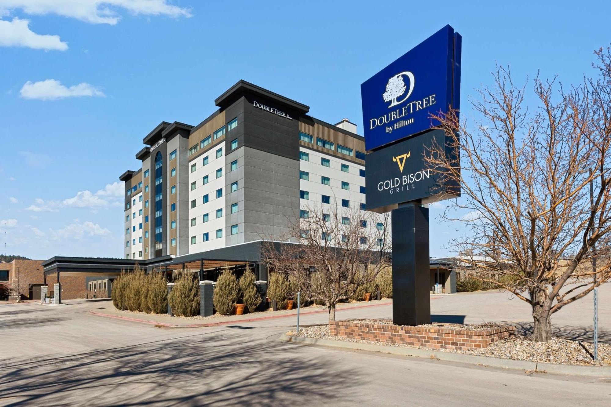 Doubletree By Hilton Rapid City Downtown Convention Center Exterior foto