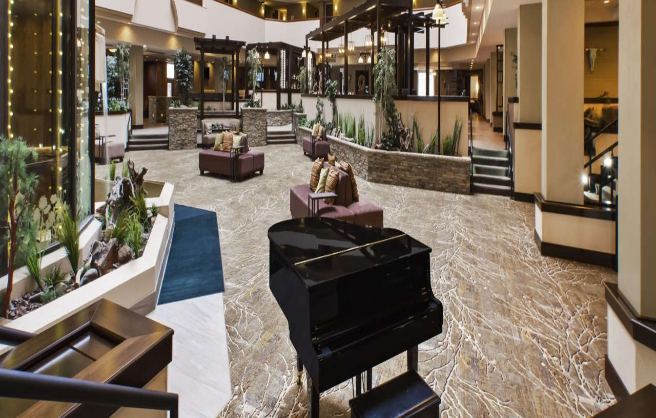 Doubletree By Hilton Rapid City Downtown Convention Center Exterior foto